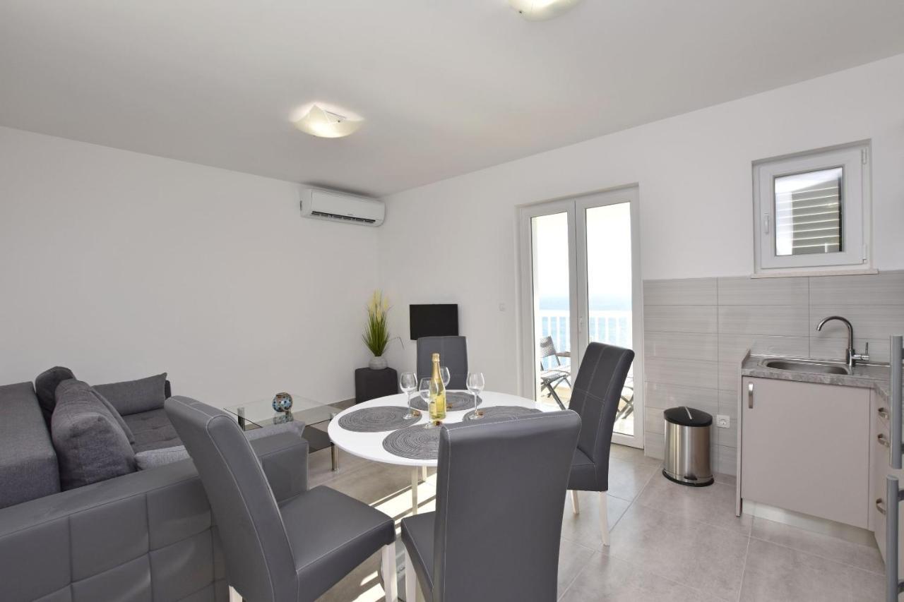 Apartments Danolic Pisak Bagian luar foto