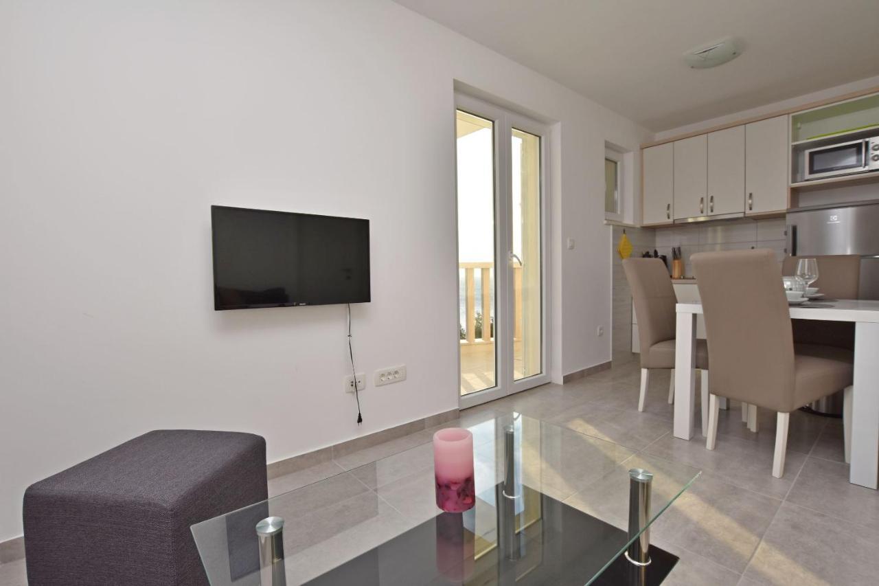 Apartments Danolic Pisak Bagian luar foto