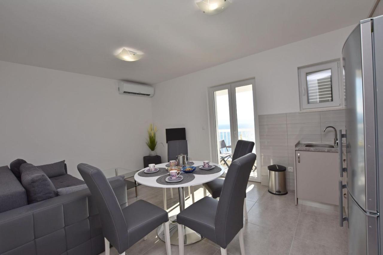 Apartments Danolic Pisak Bagian luar foto